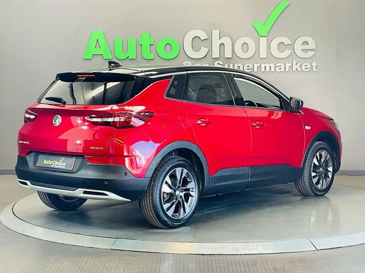 2020-vauxhall-grandland-x-12-sri-nav-big-15