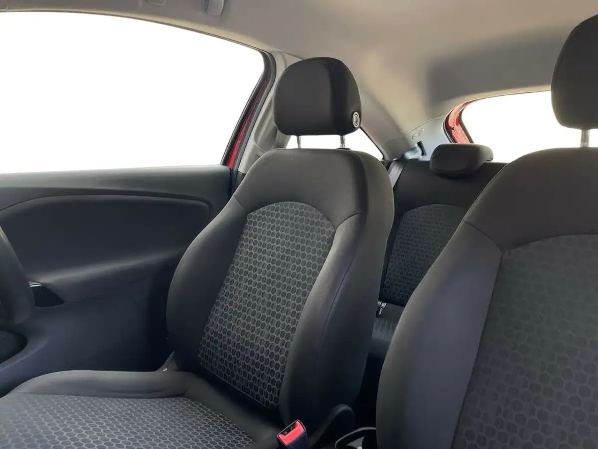 2017-vauxhall-corsa-14i-sting-75ps-ecoflex-big-8