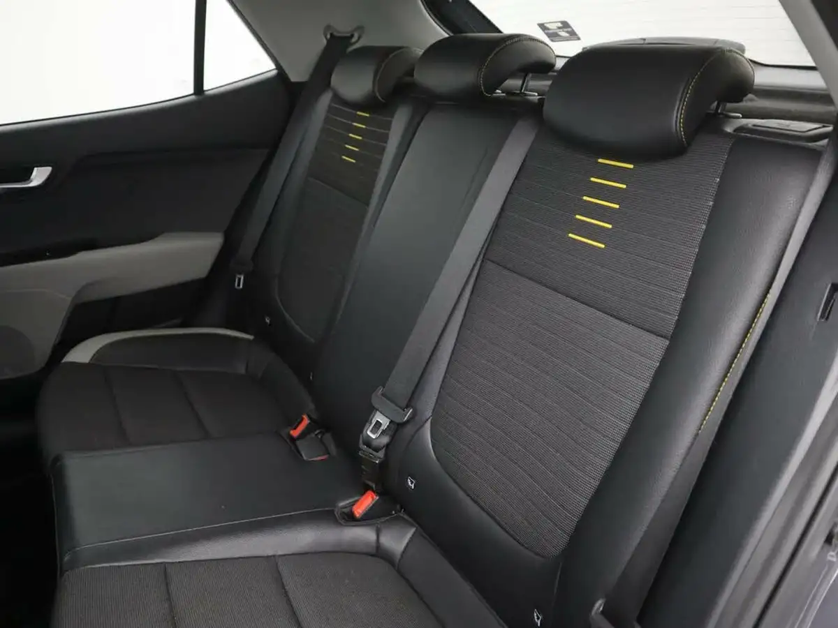 2023-kia-stonic-10-t-gdi-quantum-big-8