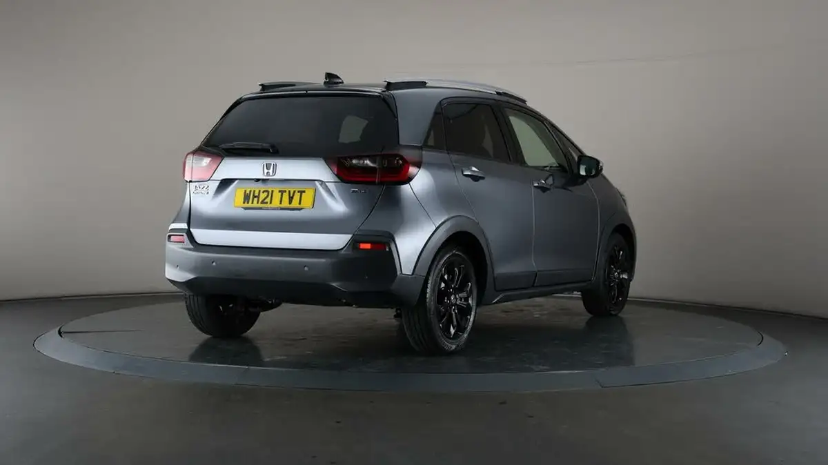 2021-honda-jazz-15-i-mmd-crosstar-ex-109ps-two-tone-big-67