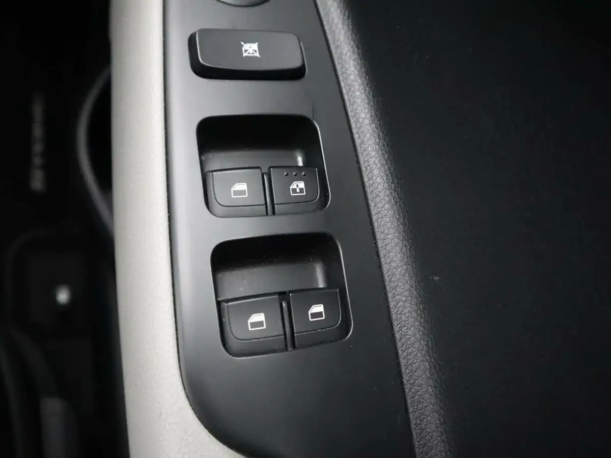 2023-kia-stonic-10-t-gdi-quantum-big-26
