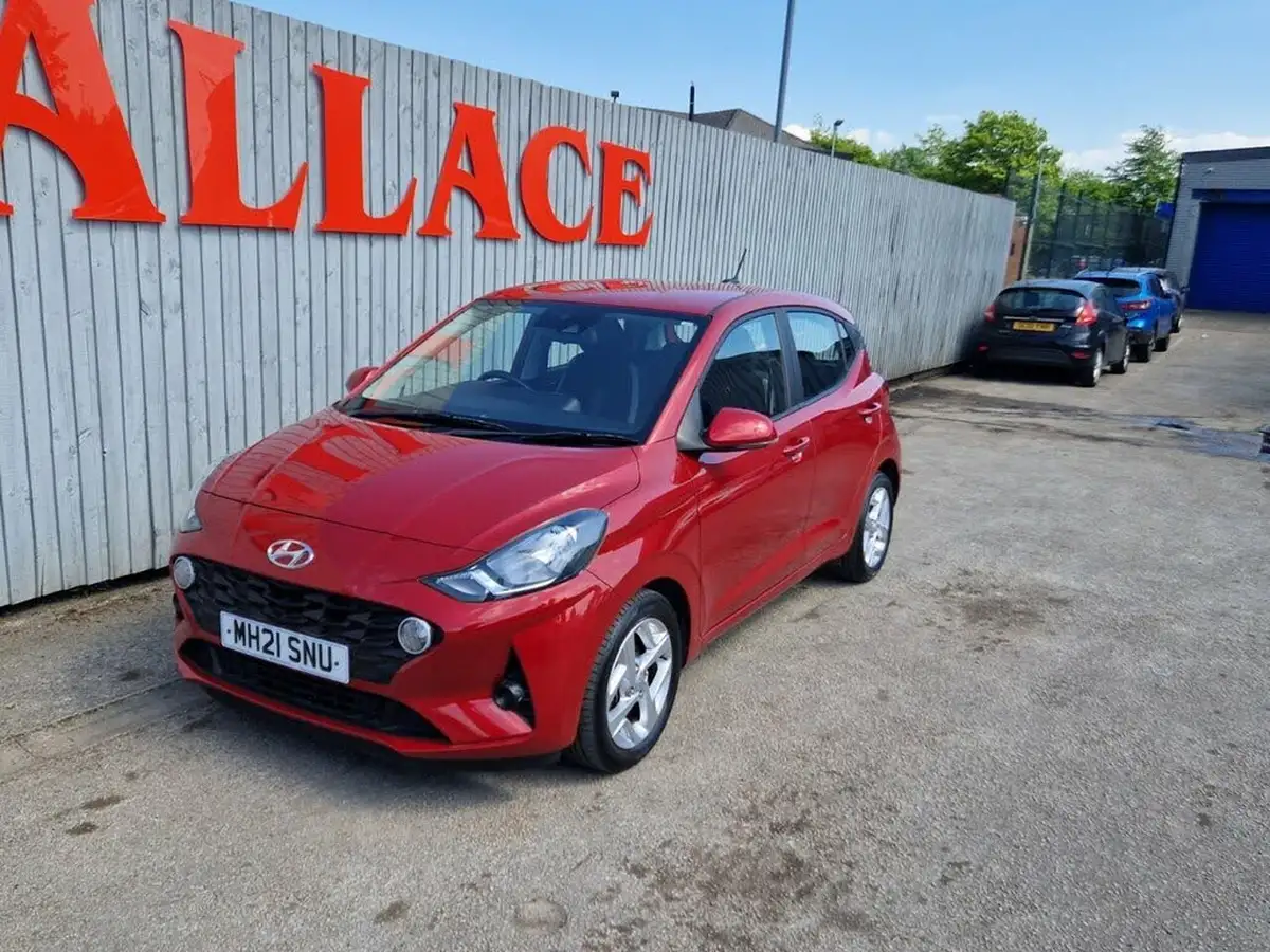 2021-hyundai-i10-10-se-connect-big-18