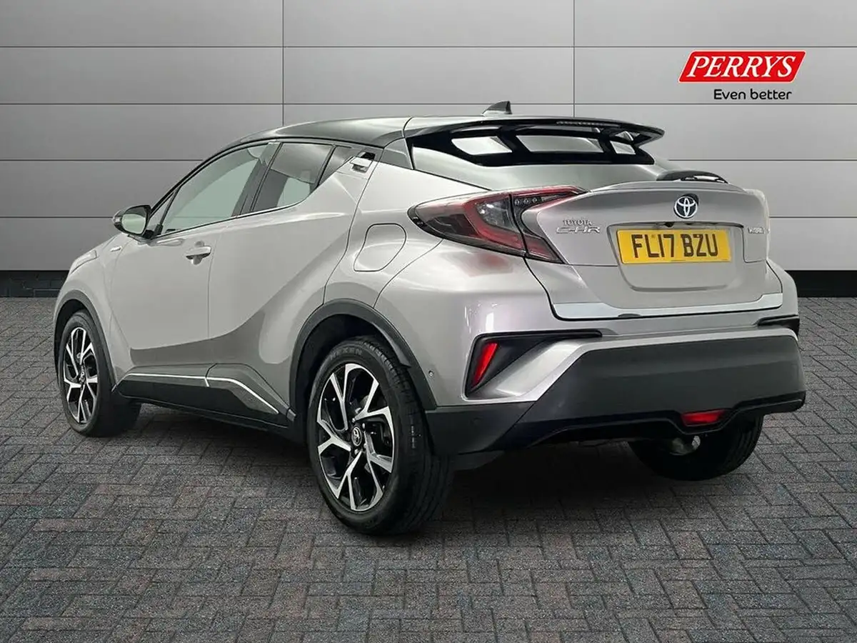 2017-toyota-c-hr-18-vvt-i-dynamic-big-1
