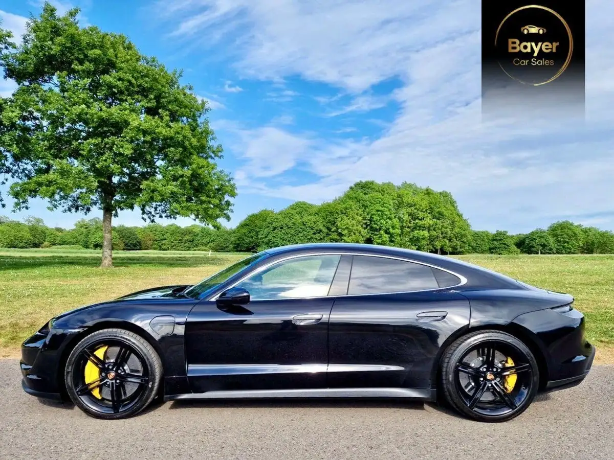 2021-porsche-taycan-e-4s-571ps-performance-battery-plus-big-3