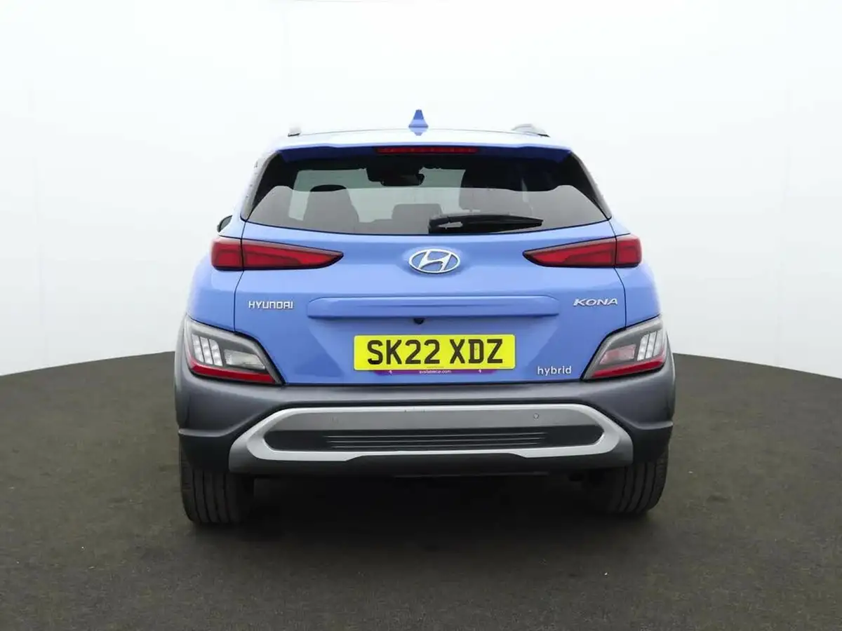 2022-hyundai-kona-16-gdi-premium-big-3