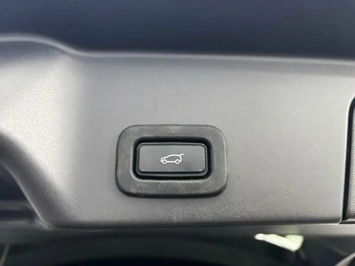 2020-land-rover-range-rover-evoque-20-d150-s-big-32