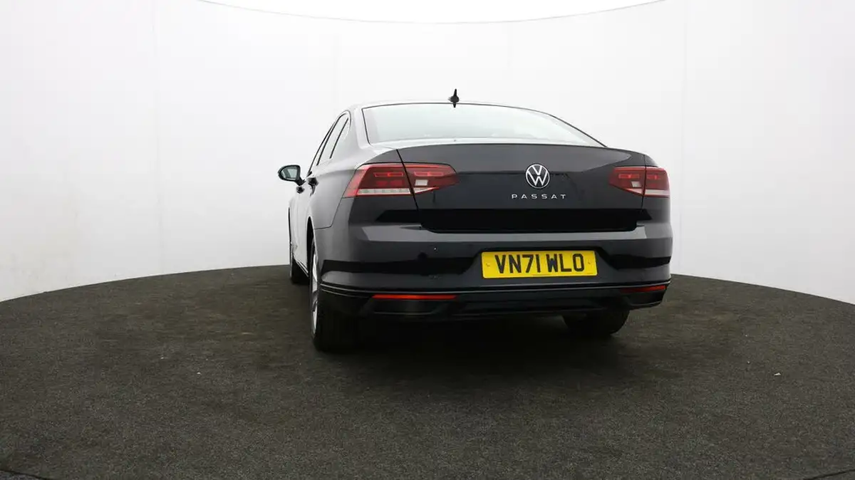 2021-volkswagen-passat-20tdi-se-nav-150ps-saloon-4d-dsg-big-79