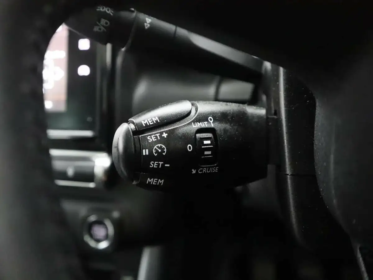 2019-citroen-c3-aircross-12-puretech-flair-110ps-ss-big-40