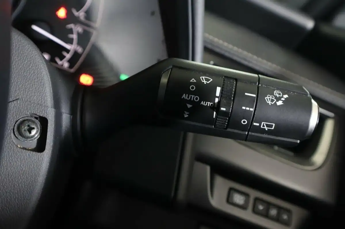 2022-lexus-ux-250h-20-ux-184bhp-premium-plus-pack-big-19