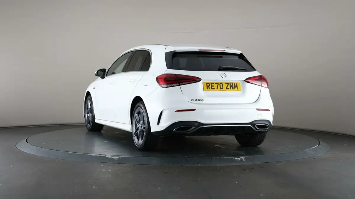 2020-mercedes-benz-a-class-13-a250e-amg-line-hatchback-5d-big-55