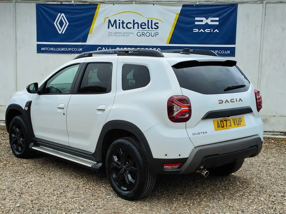 2023-dacia-duster-10-tce-extreme-big-3