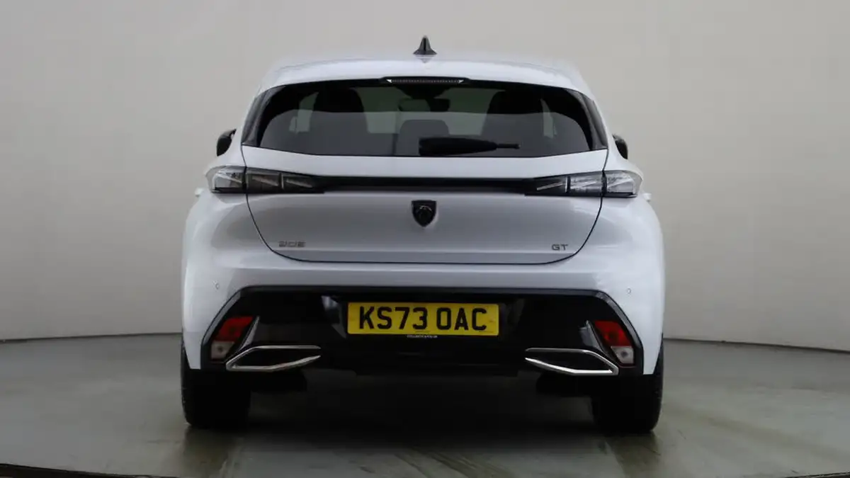 2023-peugeot-308-12-puretech-gt-130ps-ss-eat8-big-12