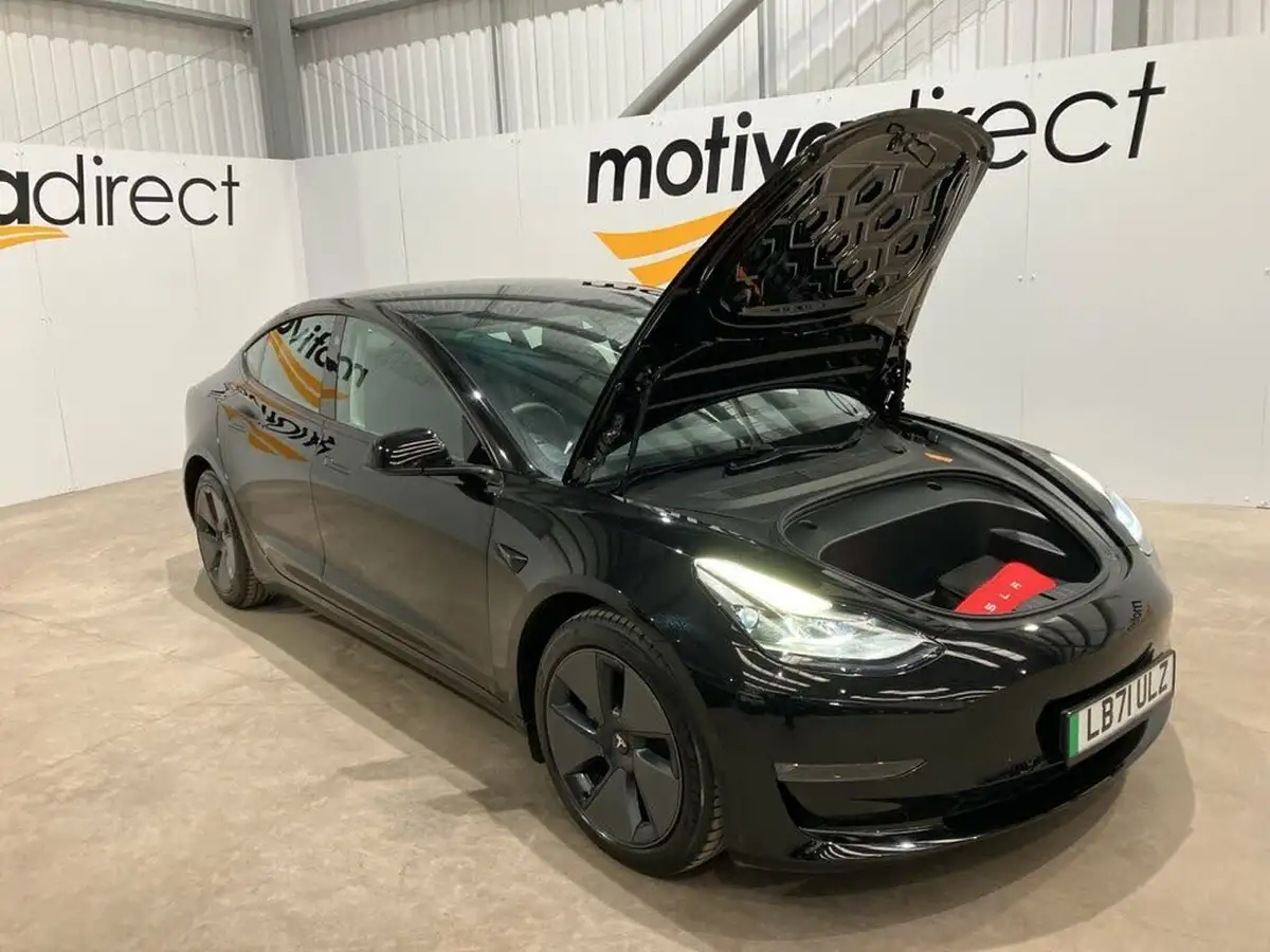 2021-tesla-model-3-e-long-range-awd-big-7