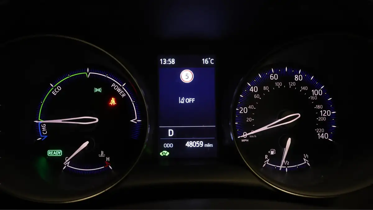 2021-toyota-c-hr-18-vvt-i-dynamic-big-9