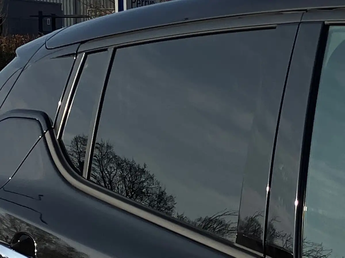 2024-nissan-leaf-e-tekna-39kwh-big-44