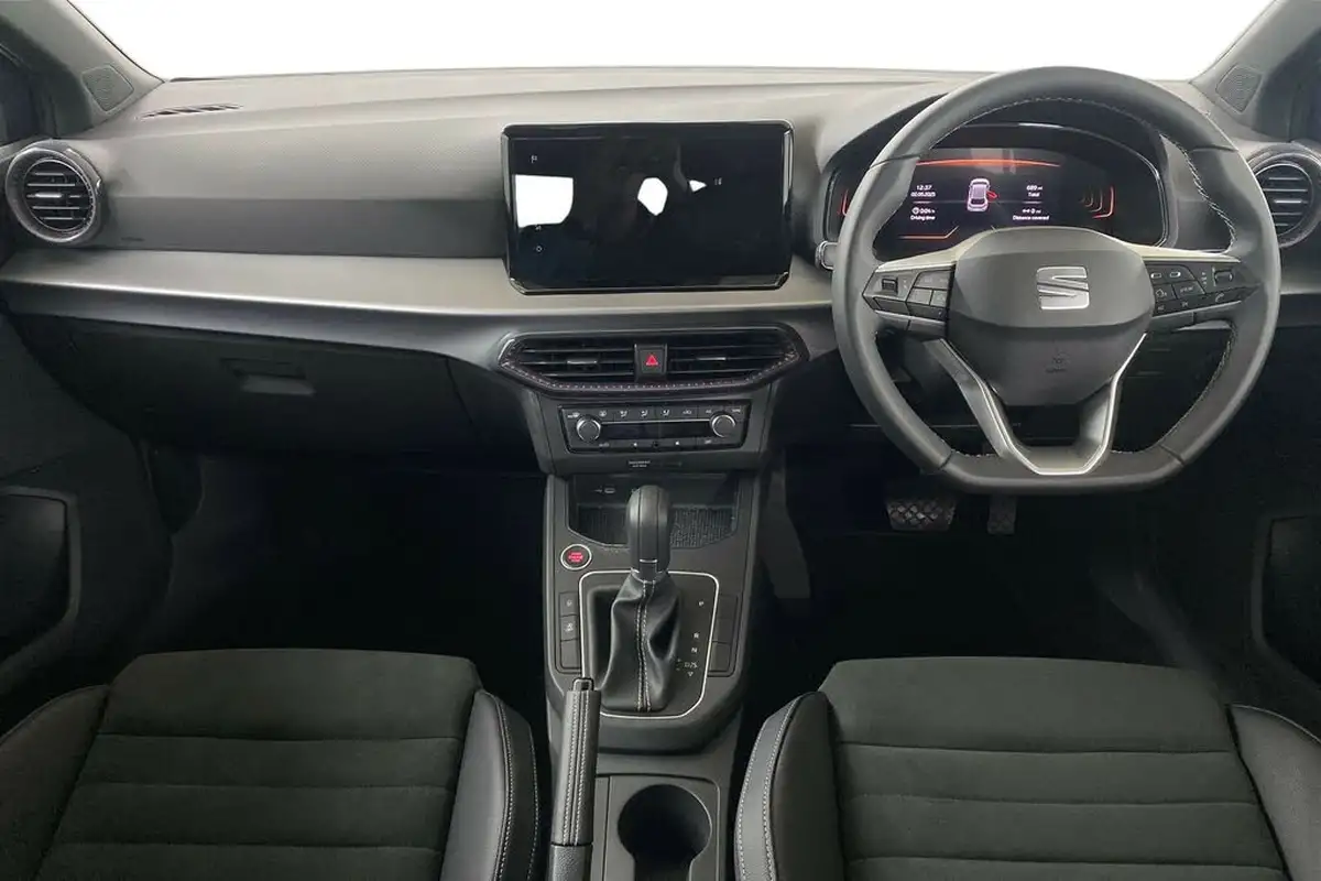 2025-seat-ibiza-10-tsi-xcellence-115ps-dsg-big-12