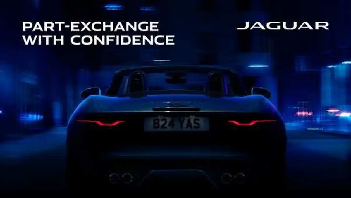 2022-jaguar-f-pace-50-v8-p550-svr-big-7