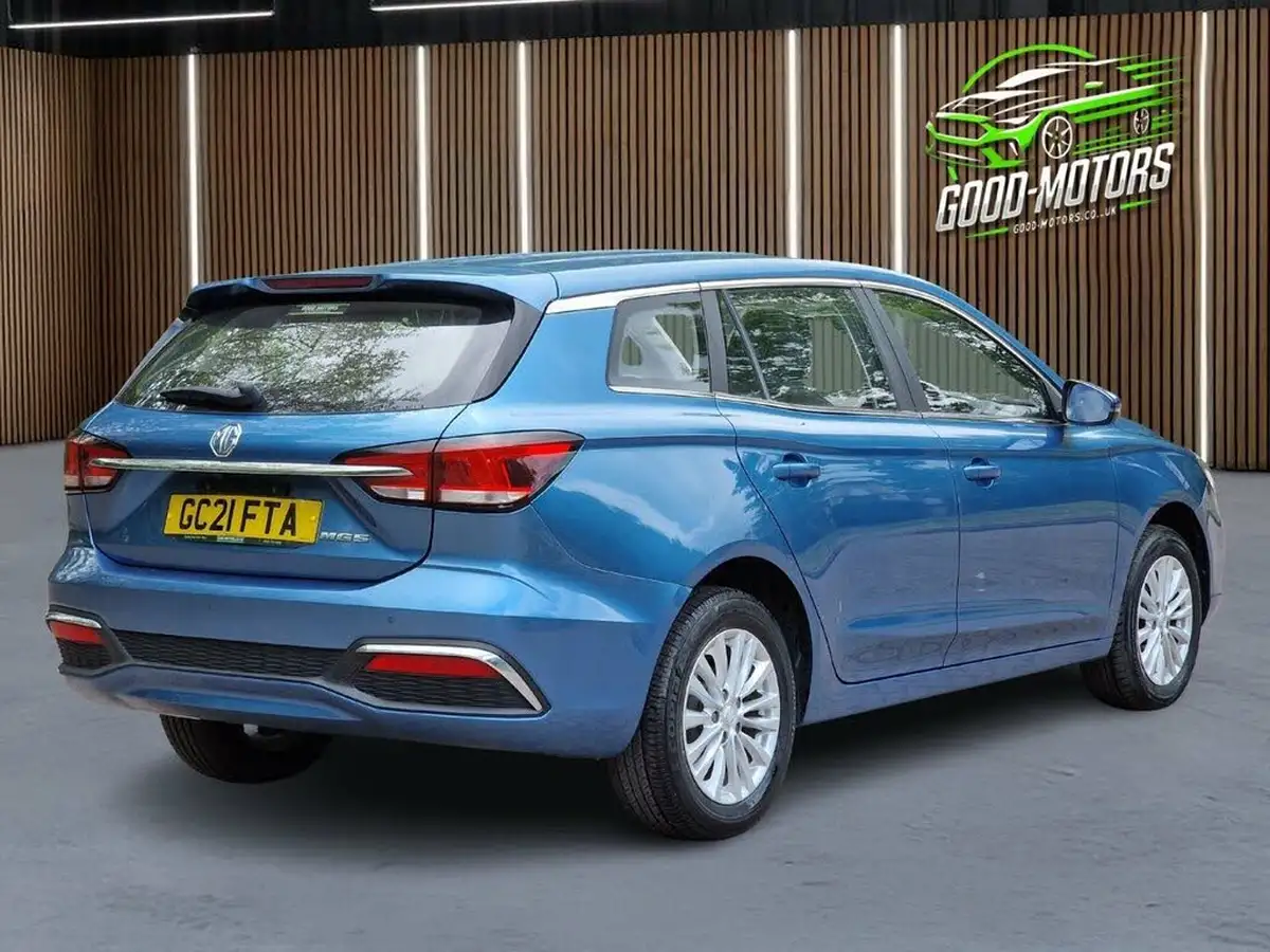 2021-mg-mg5-e-excite-ev-big-12