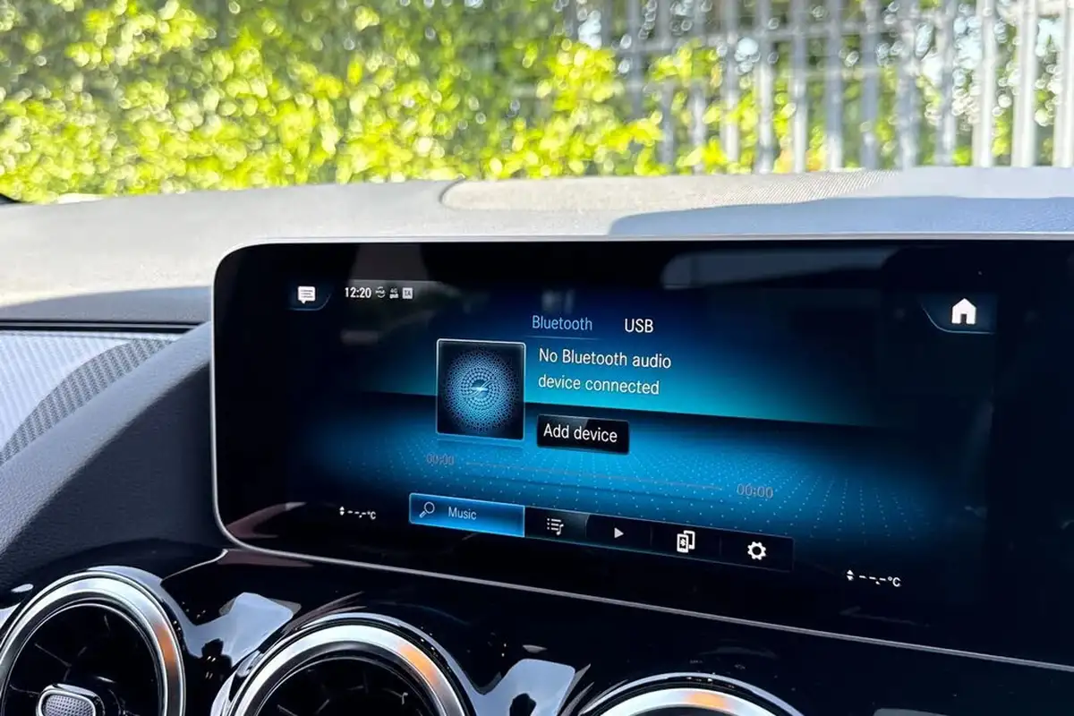 2020-mercedes-benz-b-class-20d-b200d-amg-line-executive-big-49