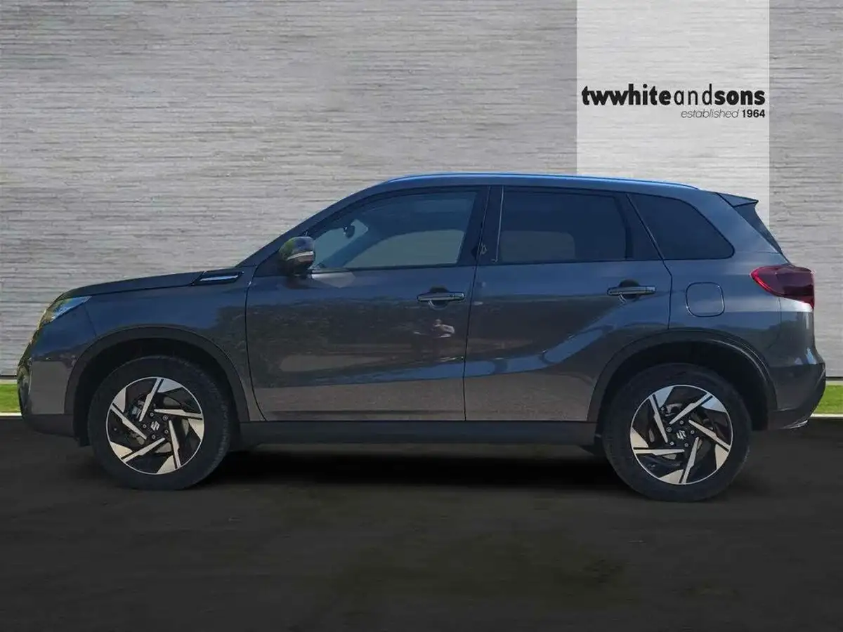 2025-suzuki-vitara-14-boosterjet-ultra-big-3