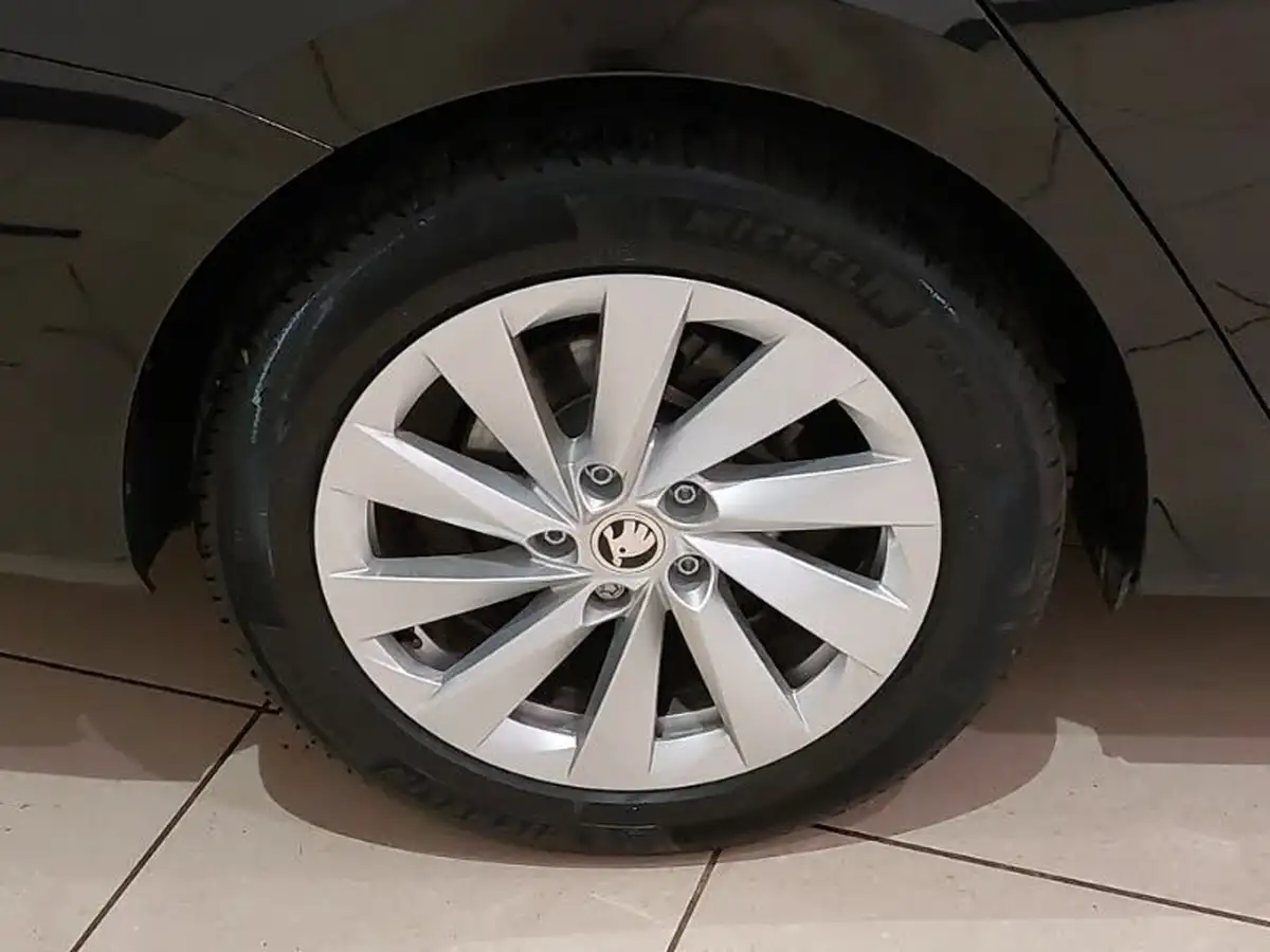 2024-skoda-octavia-15-tsi-e-tec-se-l-estate-big-11