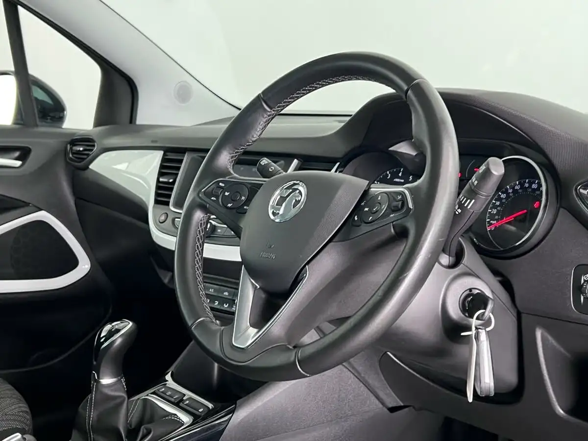 2020-vauxhall-crossland-x-12i-griffin-big-14