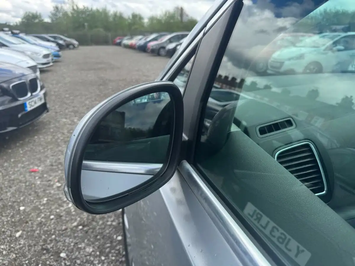 2015-volkswagen-sharan-20tdi-se-140ps-bluemotion-tech-ss-big-31