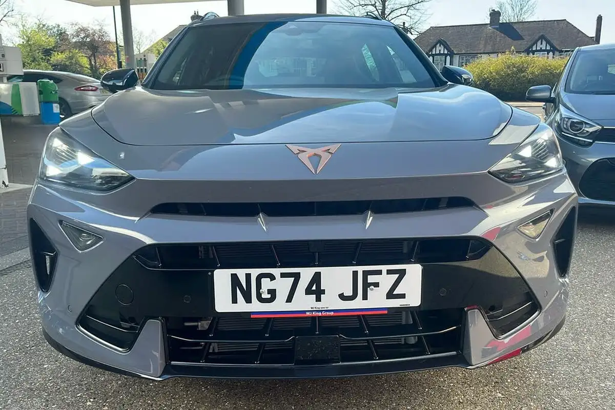 2025-cupra-formentor-15-etsi-v2-big-22