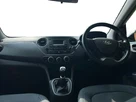 2018-hyundai-i10-10-se-67ps-small-12