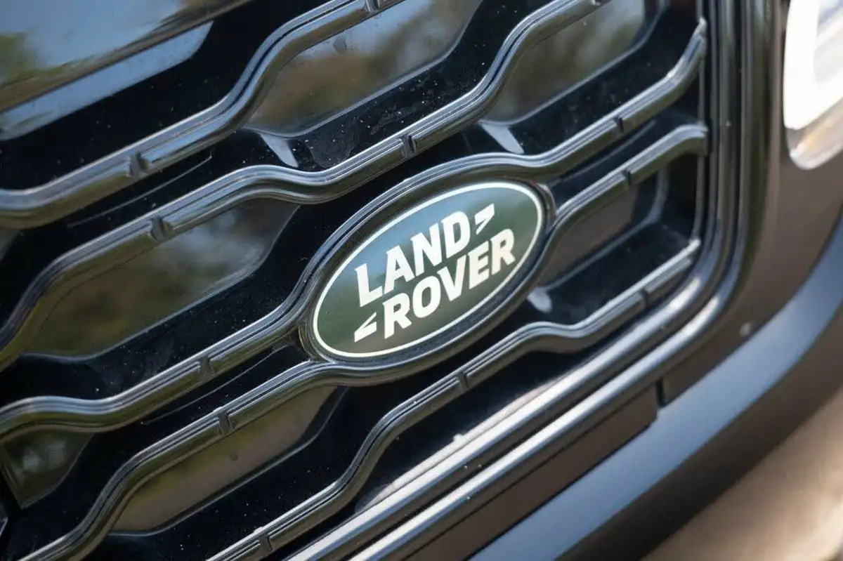 2022-land-rover-range-rover-sport-20-p400e-hse-dynamic-big-34