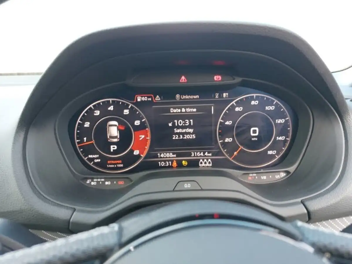 2022-audi-sq2-20-tfsi-black-edition-big-9