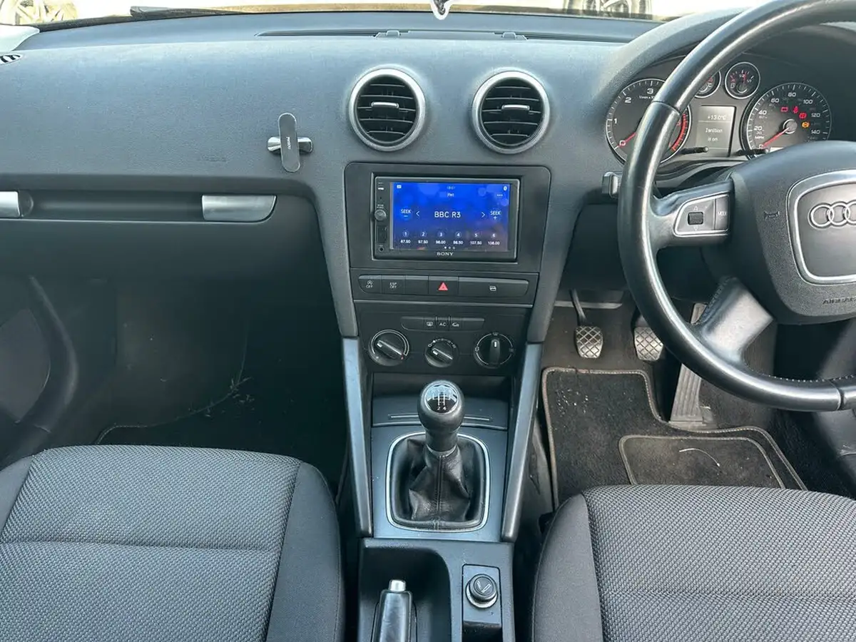 2010-audi-a3-16td-105ps-sportback-5d-big-9