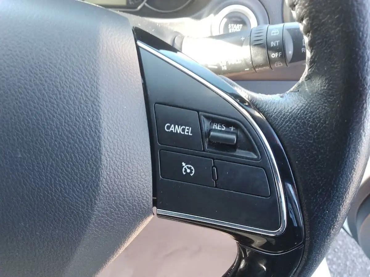 2017-mitsubishi-mirage-12-juro-cvt-big-35