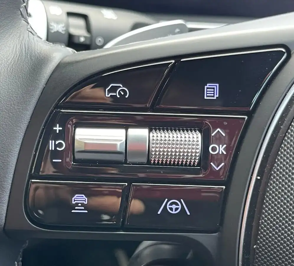 2024-hyundai-ioniq-6-e-premium-228ps-single-rwd-big-27