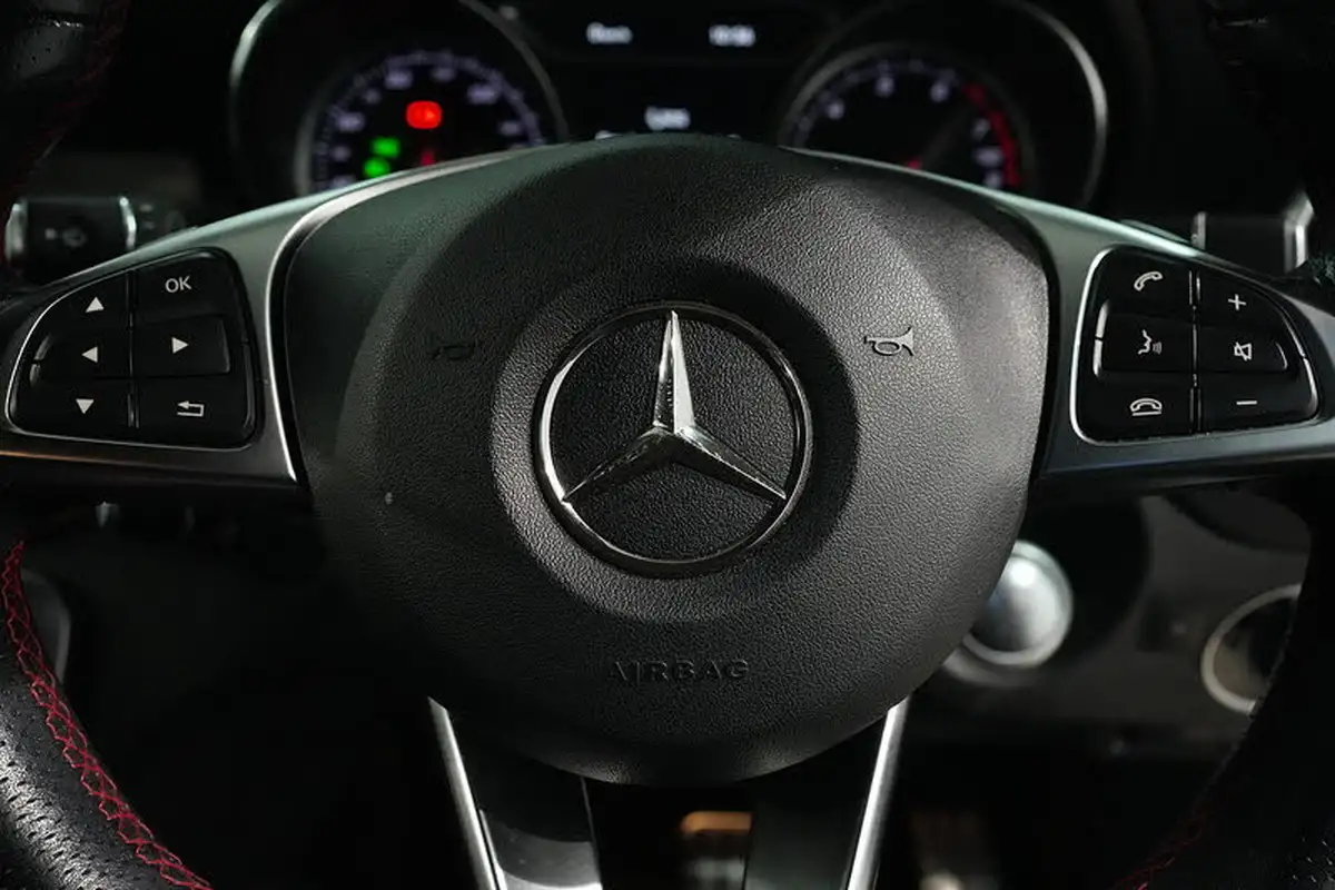 2018-mercedes-benz-cla-16-cla-180-amg-line-edition-shooting-brake-5d-7g-dct-big-34
