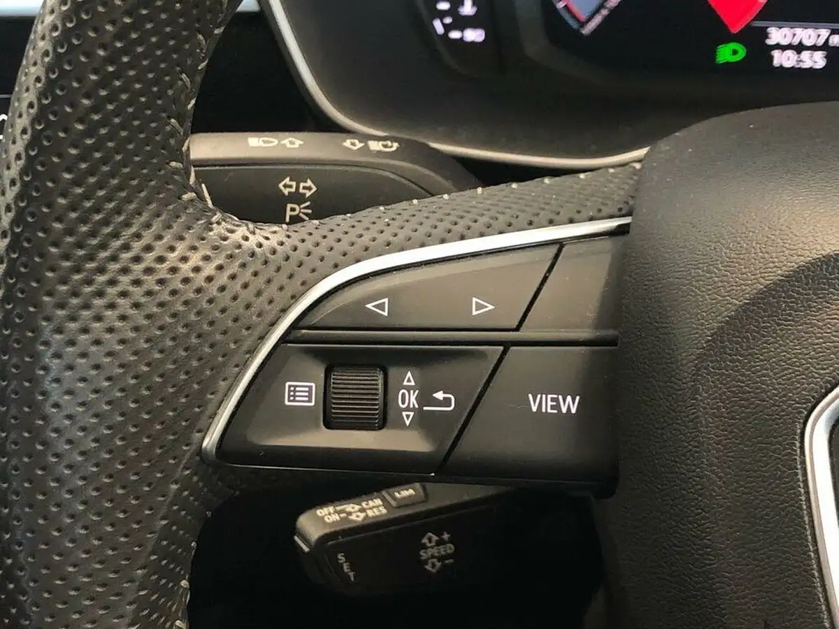 2019-audi-q3-20-35-tdi-s-line-station-wagon-tronic-big-14