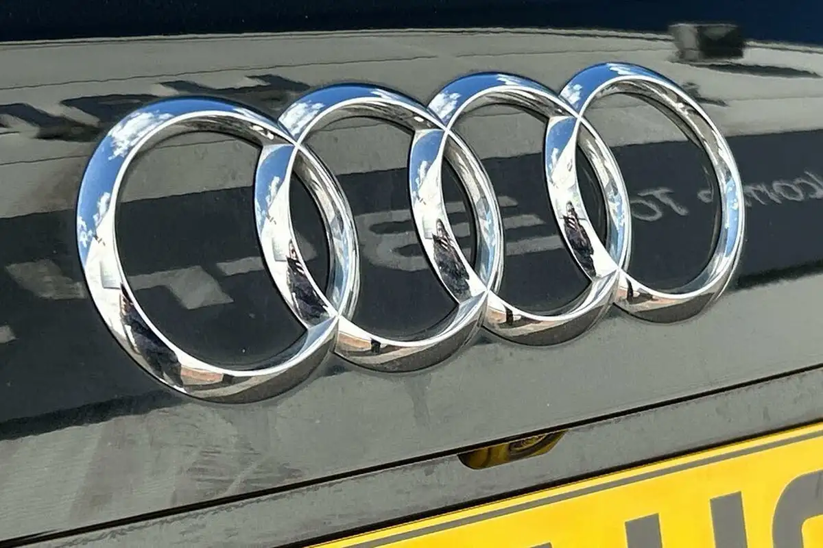 2022-audi-q3-15-35-tfsi-technik-cod-s-tronic-big-47