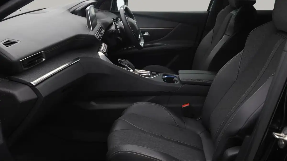 2020-peugeot-3008-suv-12-puretech-gt-line-eat8-big-14