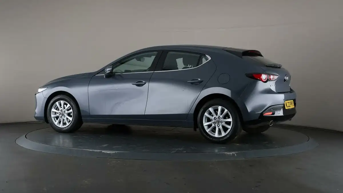 2022-mazda-mazda3-20-se-l-big-74
