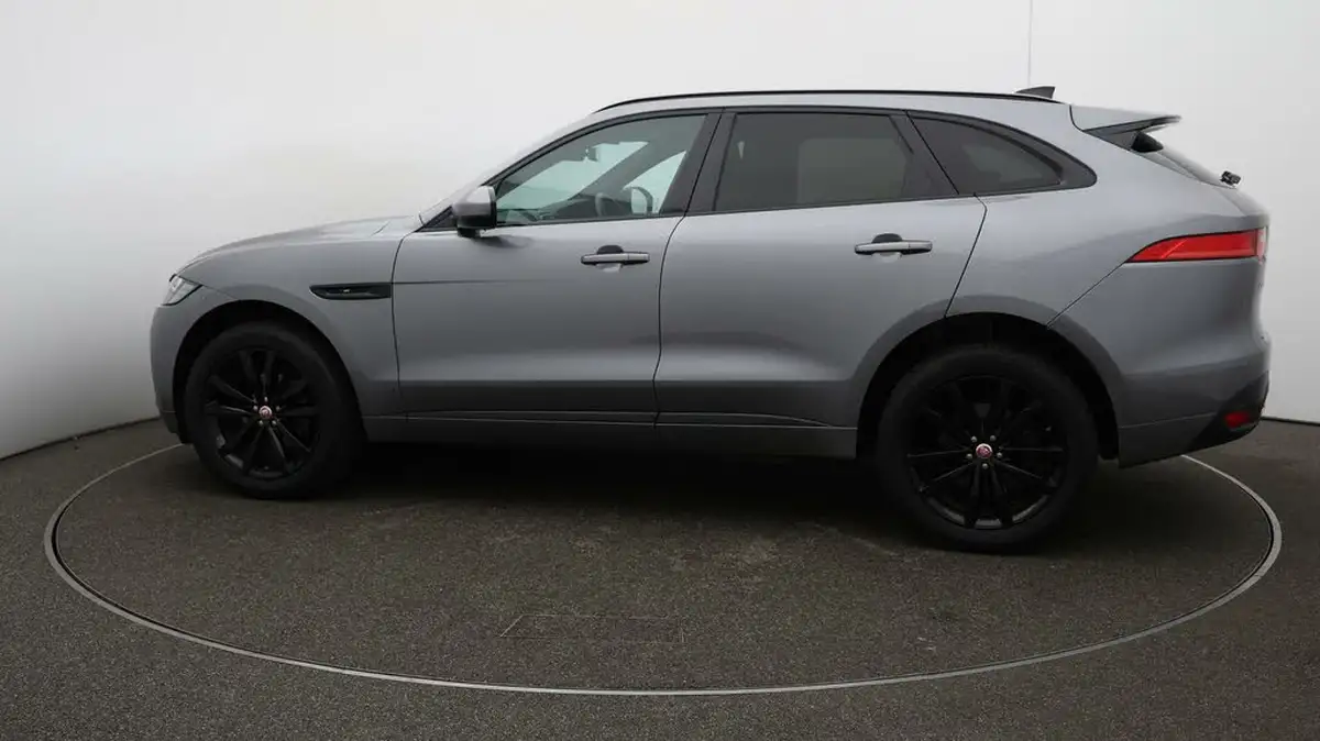2021-jaguar-f-pace-20-i4d-chequered-flag-180ps-big-60