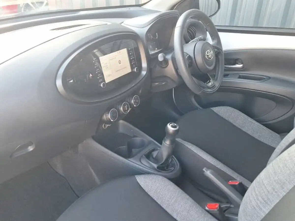 2022-toyota-aygo-x-10-vvt-i-pure-big-4
