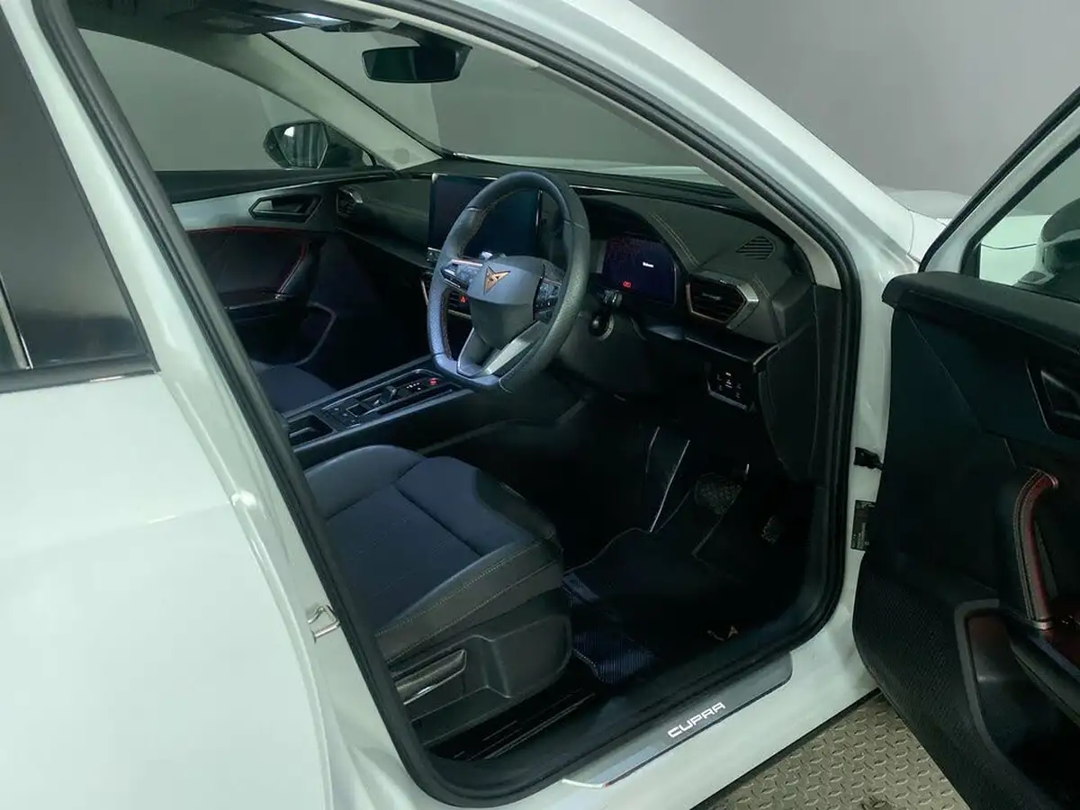 2024-cupra-formentor-20-tsi-v1-big-14