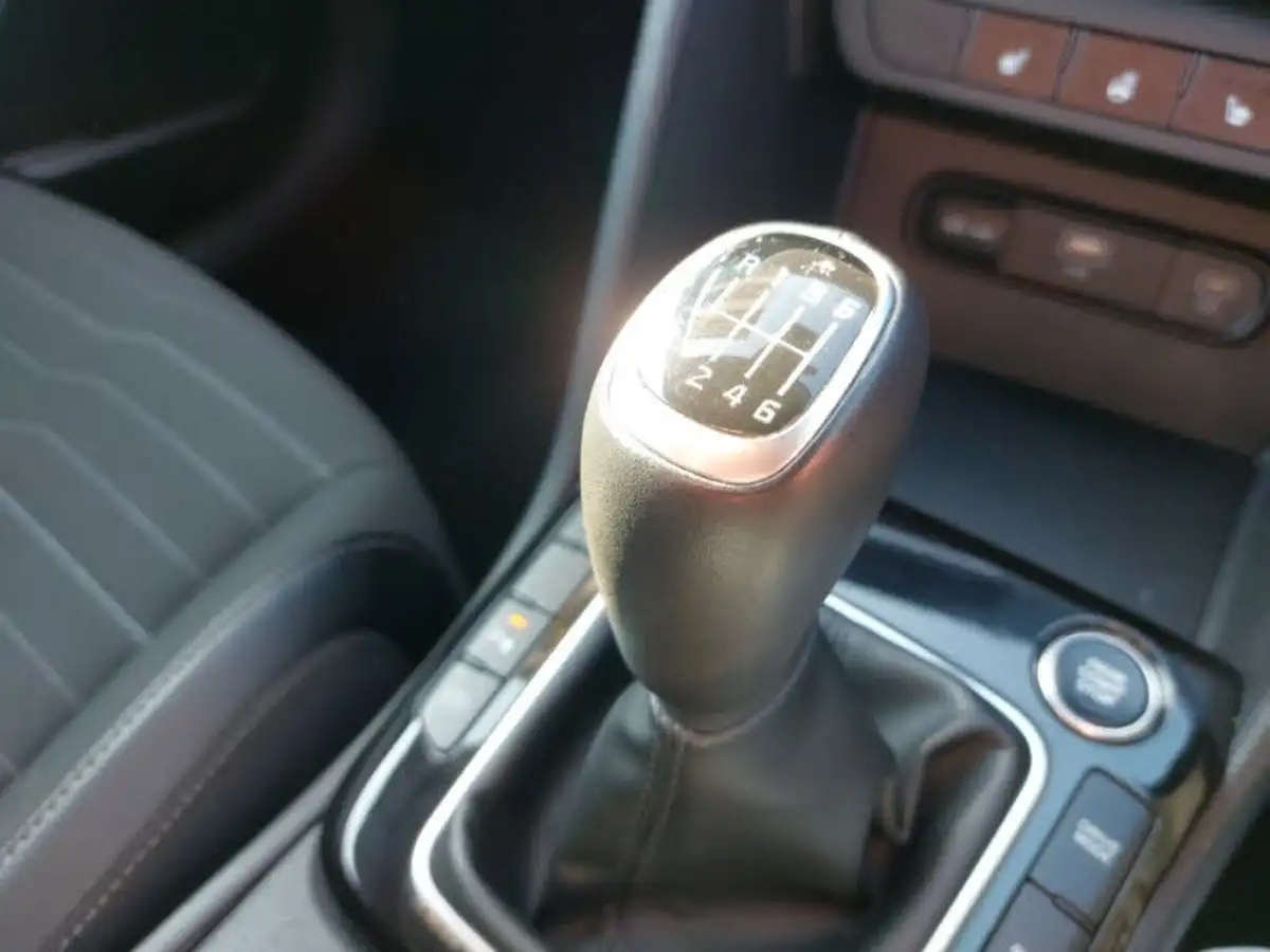 2023-kia-sportage-16-t-gdi-3-148bhp-big-15