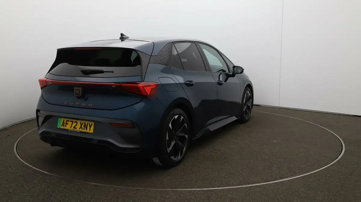 2022-cupra-born-e-v2-204ps-58kwh-big-53