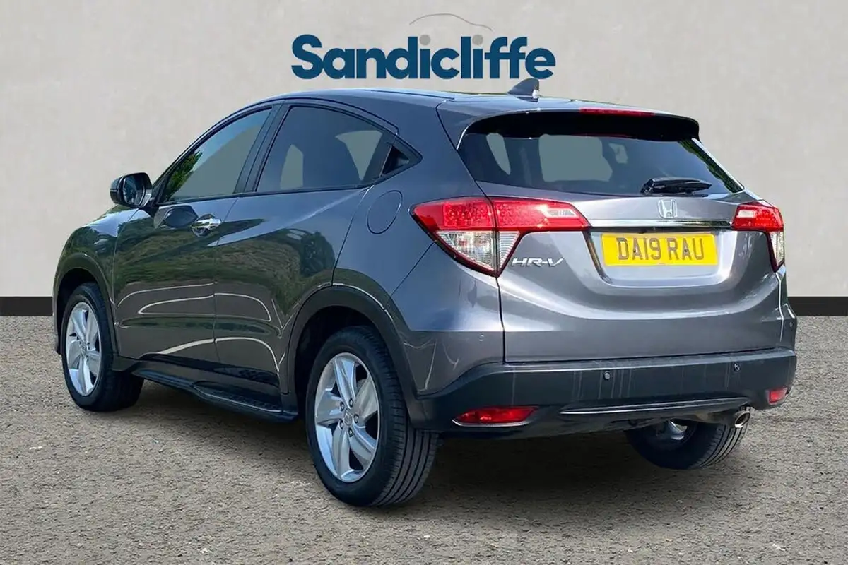 2019-honda-hr-v-15-i-vtec-se-cvt-big-5