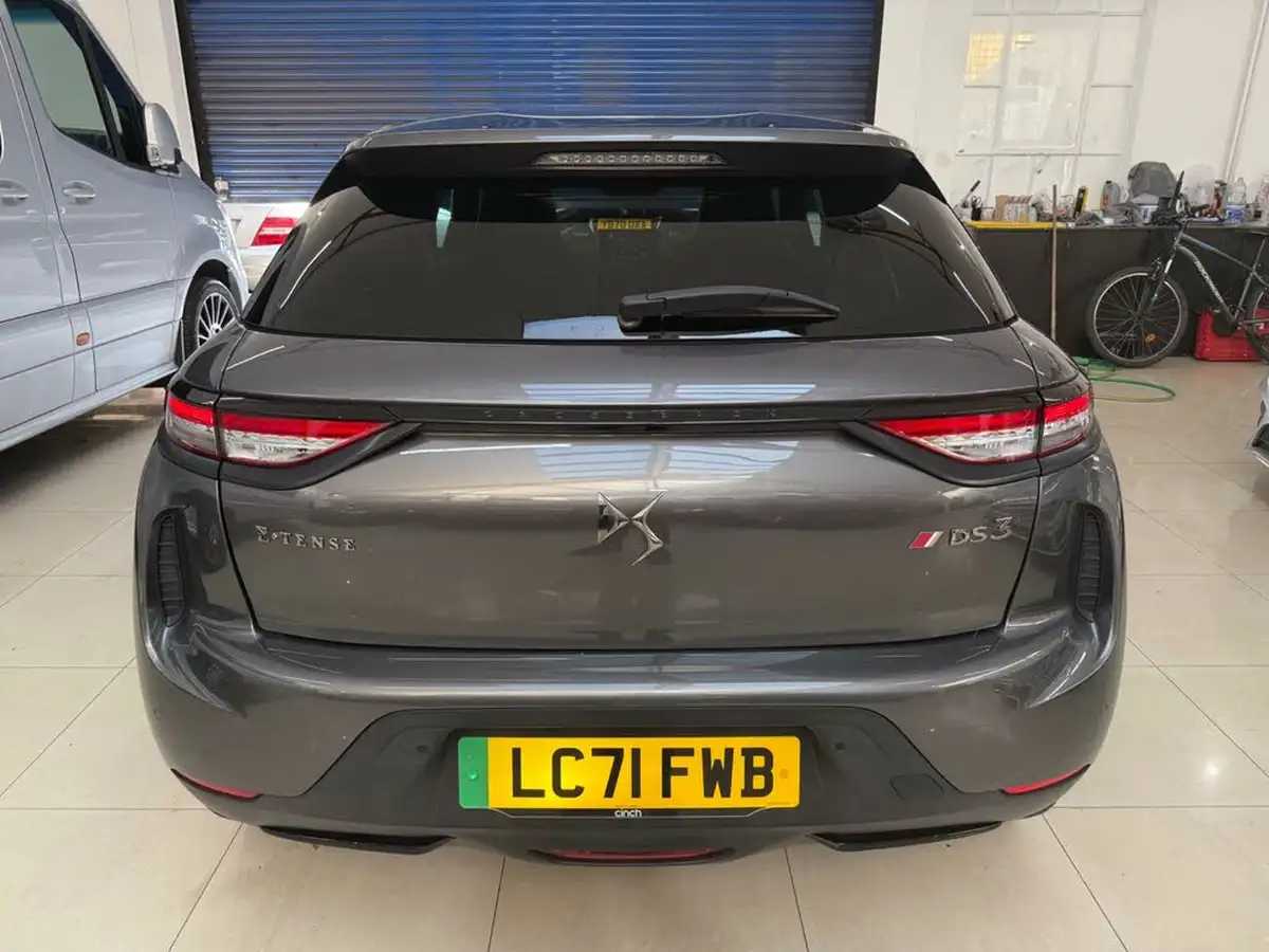 2021-ds-ds-3-crossback-e-tense-performance-line-big-8