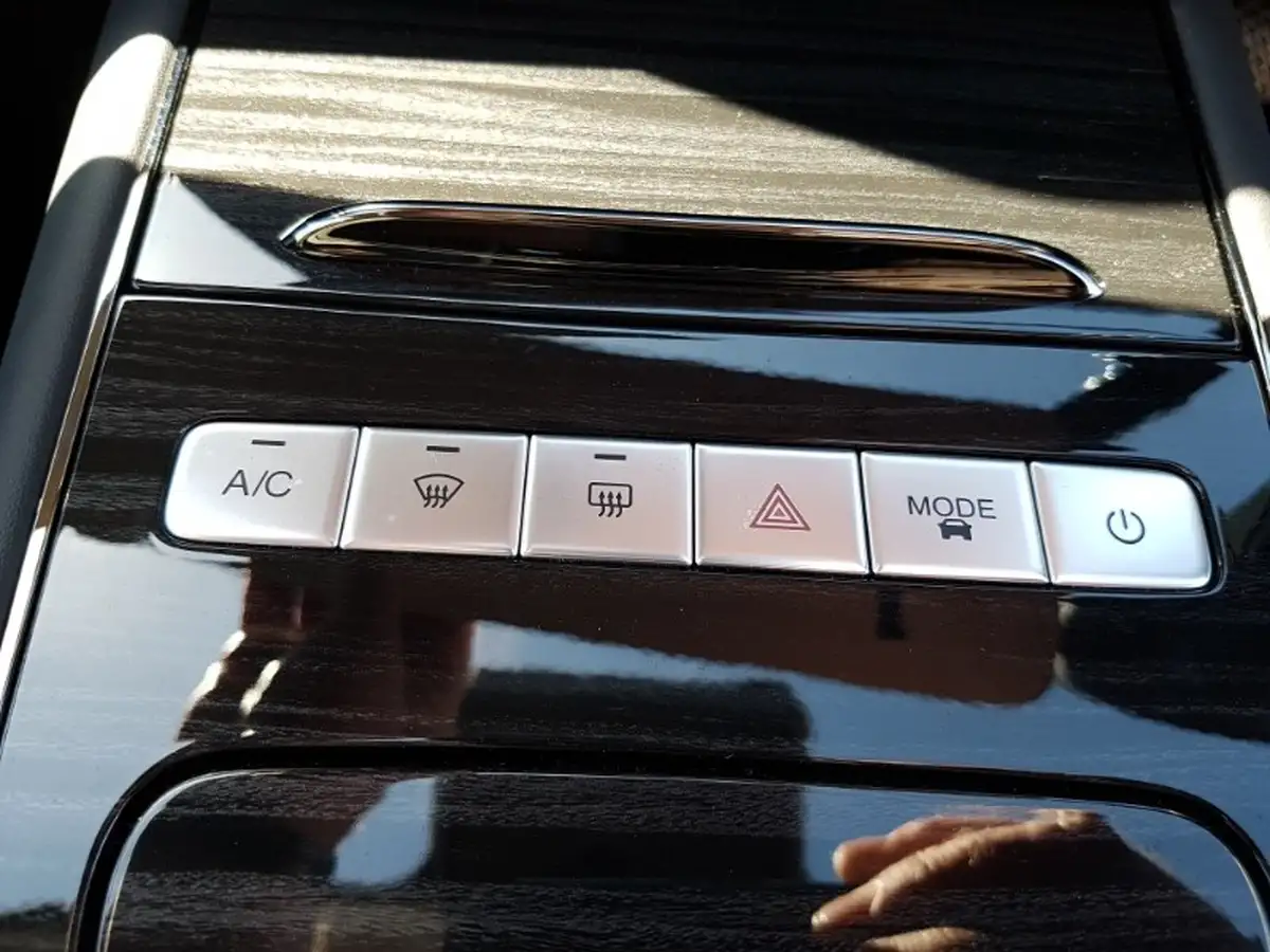 2021-dacia-duster-15dci-prestige-big-16