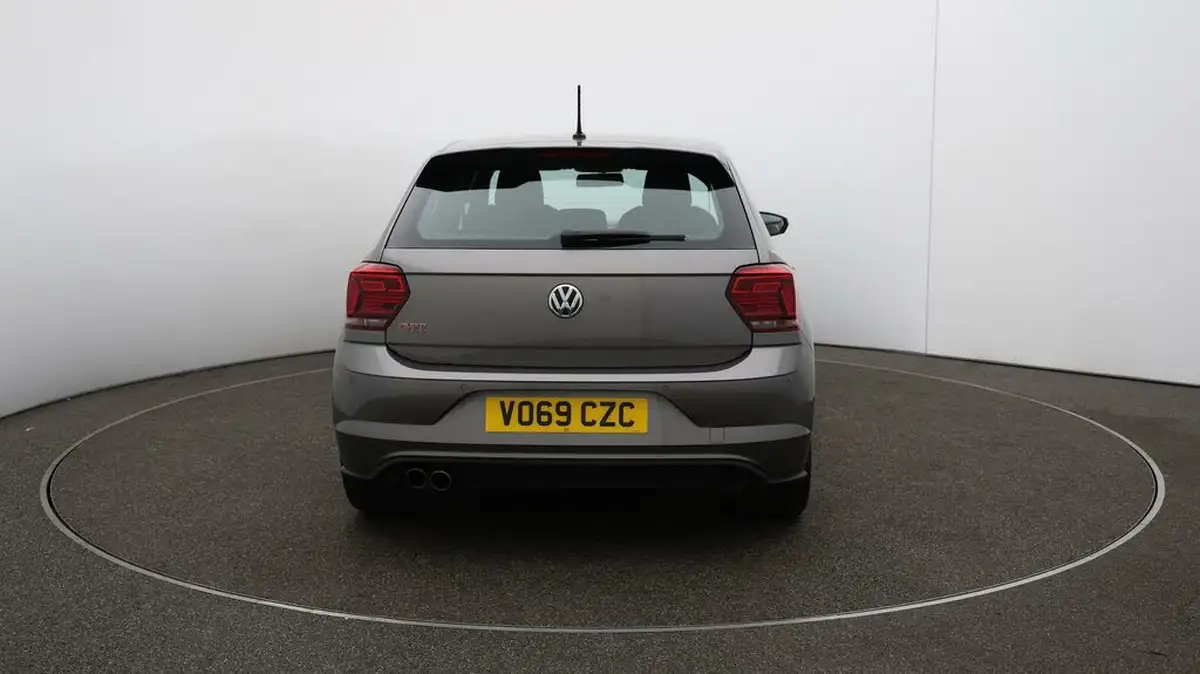 2019-volkswagen-polo-20-tsi-gti-big-56