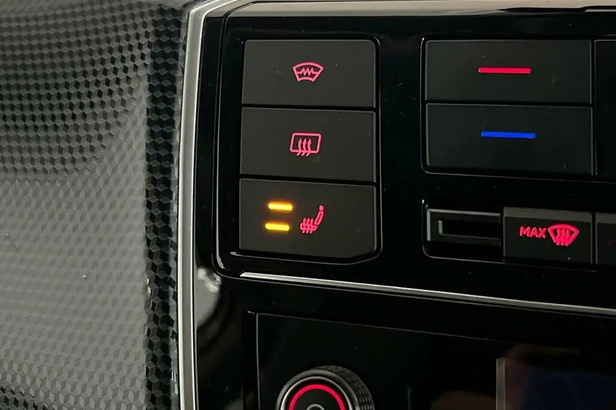 2021-volkswagen-up-e-e-up-big-19