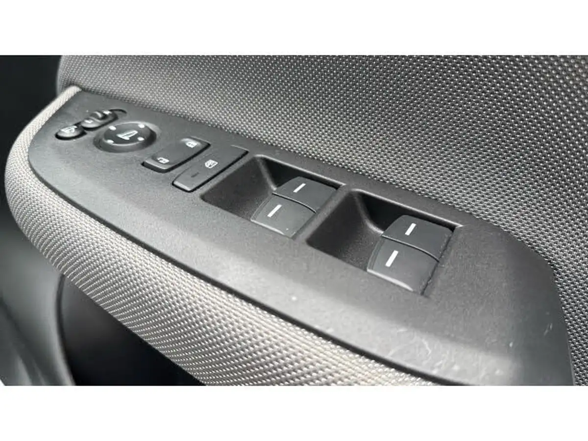 2022-honda-jazz-15-i-mmd-ex-109ps-big-39